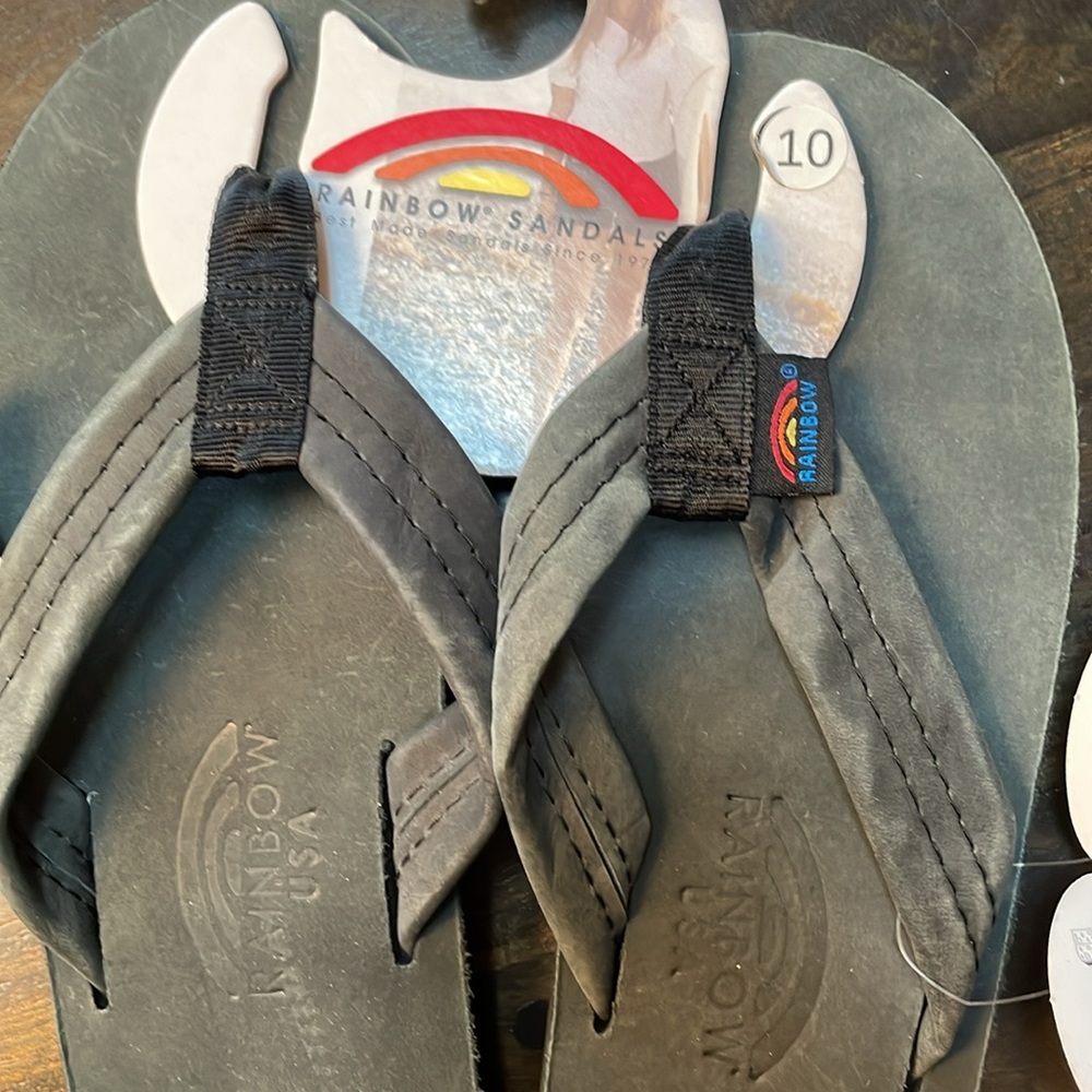 Rainbow wide strap leather flip flops-color is black - Picture 6 of 6